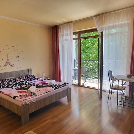 Bastya Apartmanhaz シャールヴァール エクステリア 写真