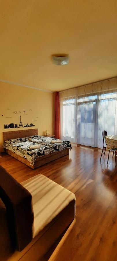 Bastya Apartmanhaz シャールヴァール エクステリア 写真