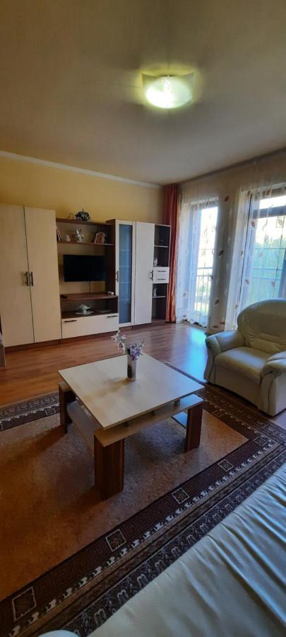 Bastya Apartmanhaz シャールヴァール エクステリア 写真
