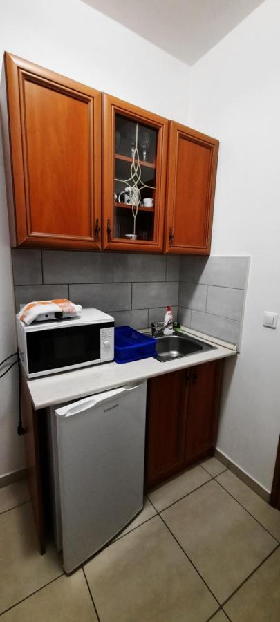 Bastya Apartmanhaz シャールヴァール エクステリア 写真