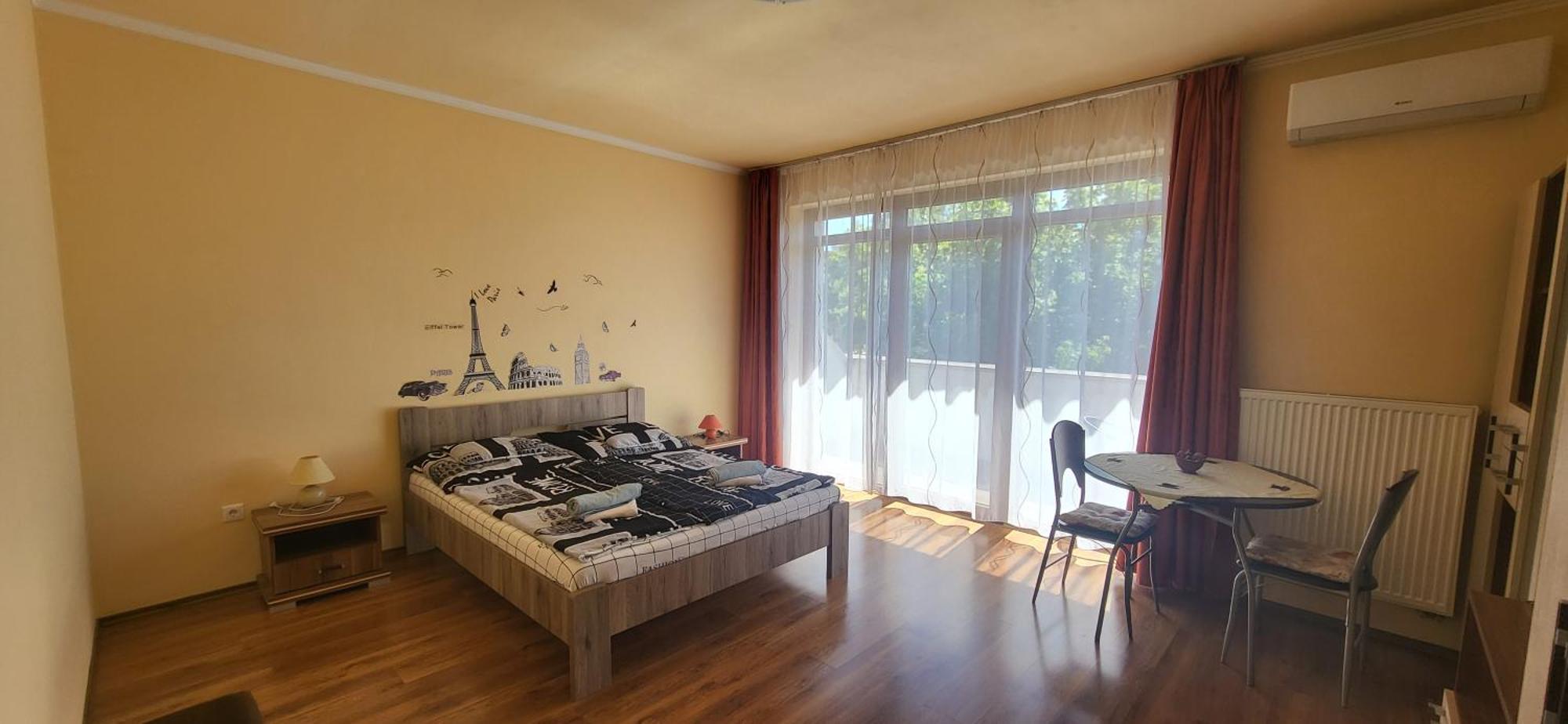 Bastya Apartmanhaz シャールヴァール エクステリア 写真