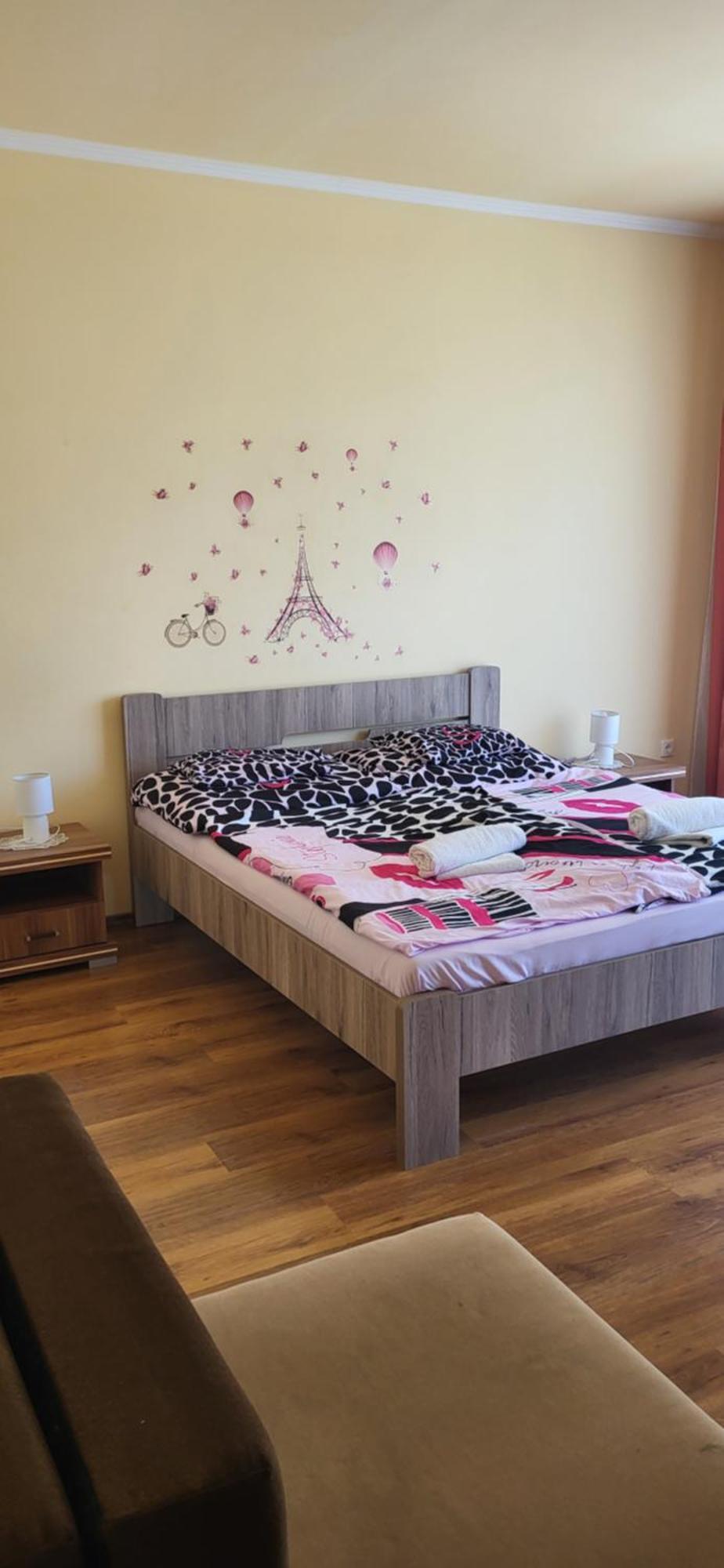 Bastya Apartmanhaz シャールヴァール エクステリア 写真